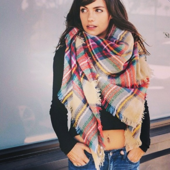 ‘MOLLY’ Camel Tartan Plaid Blanket Scarf - Picture 6 of 8